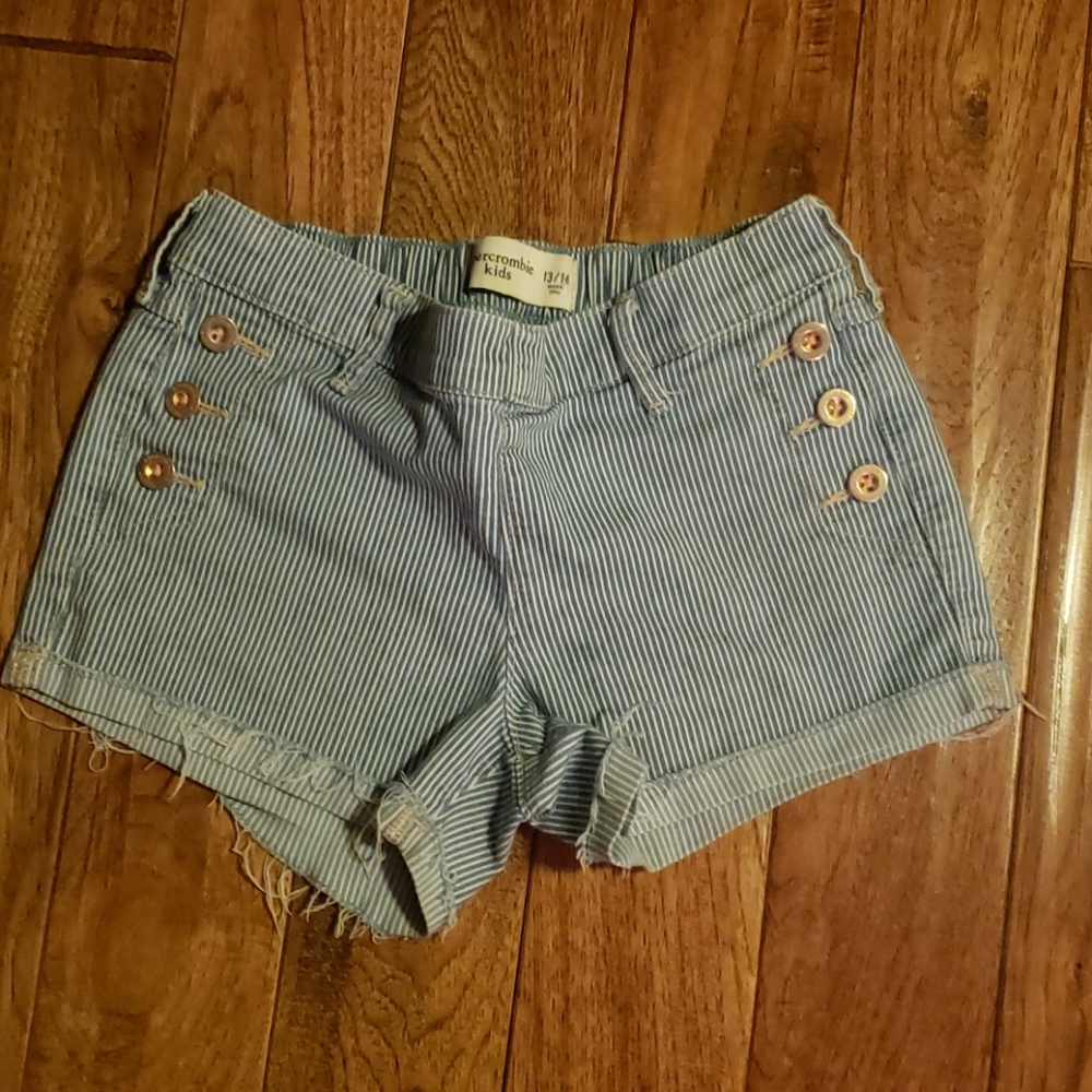 Abercrombie kids shorts